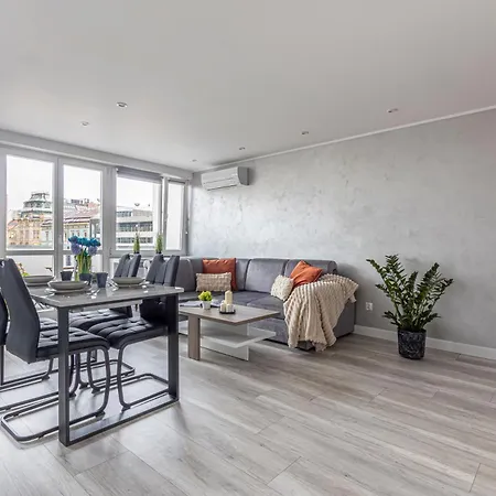 Old Town Pearl Вроцлав