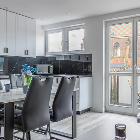 Old Town Pearl Апартаменты